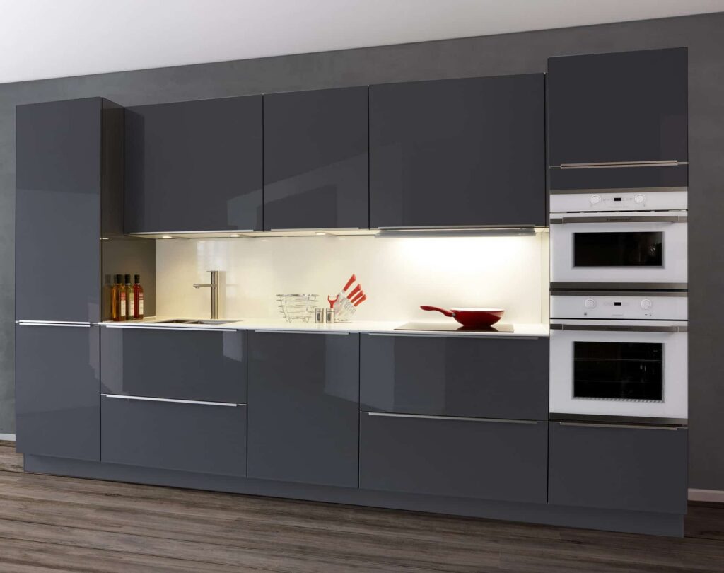 Hoogglans-moderne-keuken-min