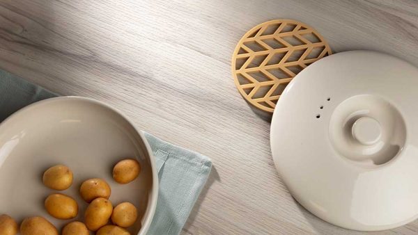 Z1.212-WOODY01_N0020_052_DecorTop-Woody-liggend-600×338