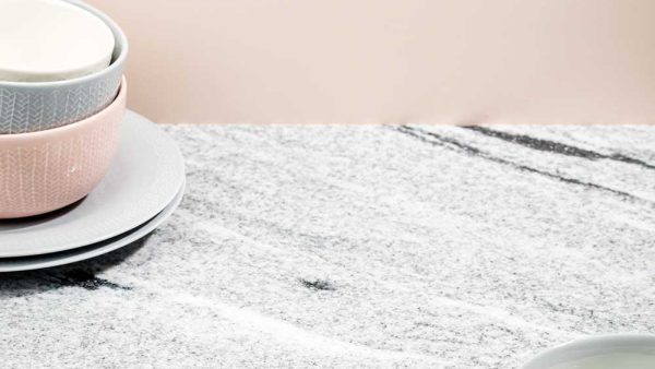 Z1.337-BANGWHITEP03_N0020_057_Evora-Granite-Bangalore-White-600×338